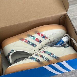 Adidas Beige Sneakers with Floral Accents